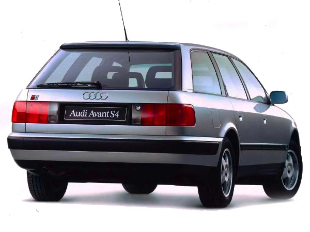 Audi A6 Avant C4 kombi