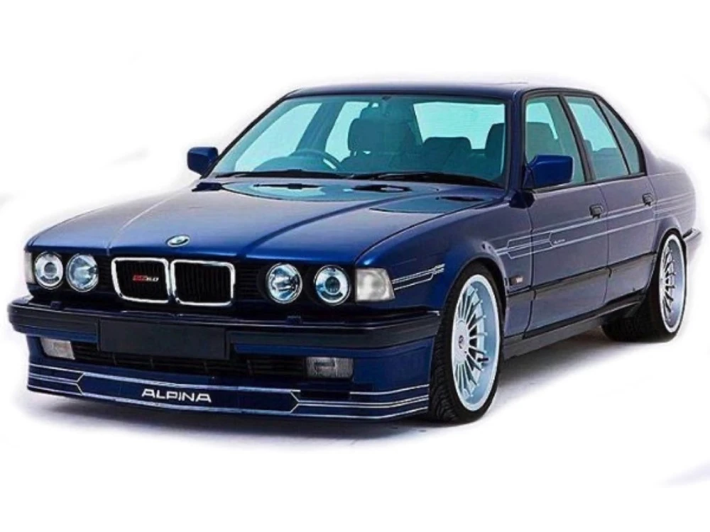 BMW 7 Series E32 sedan