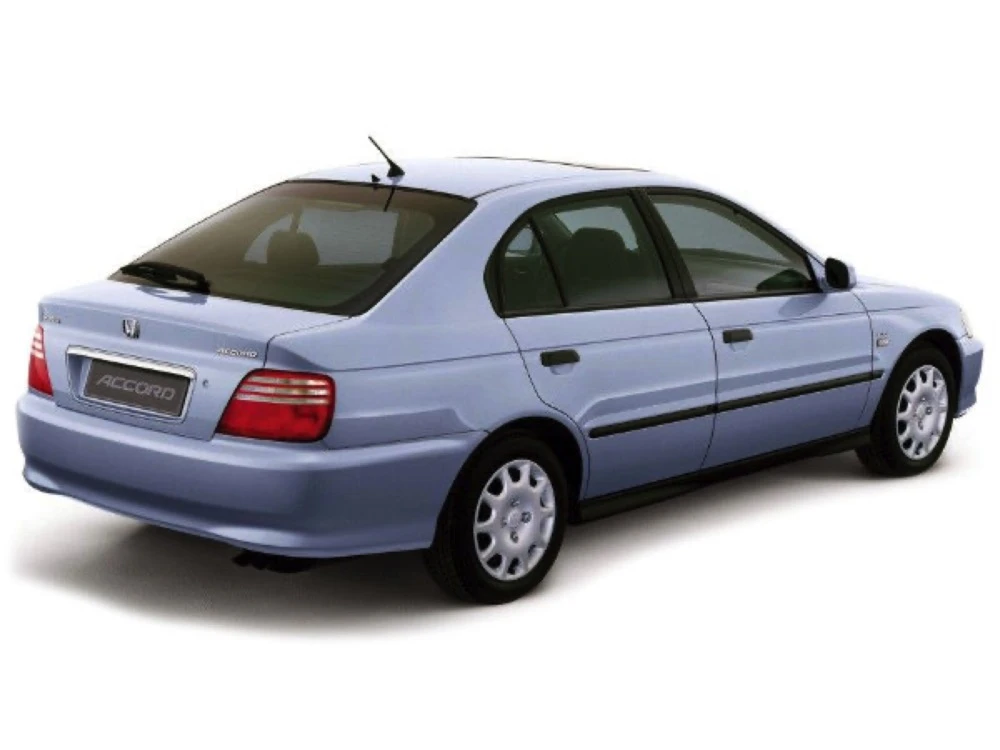 Honda Accord 6 sedan, hatchback
