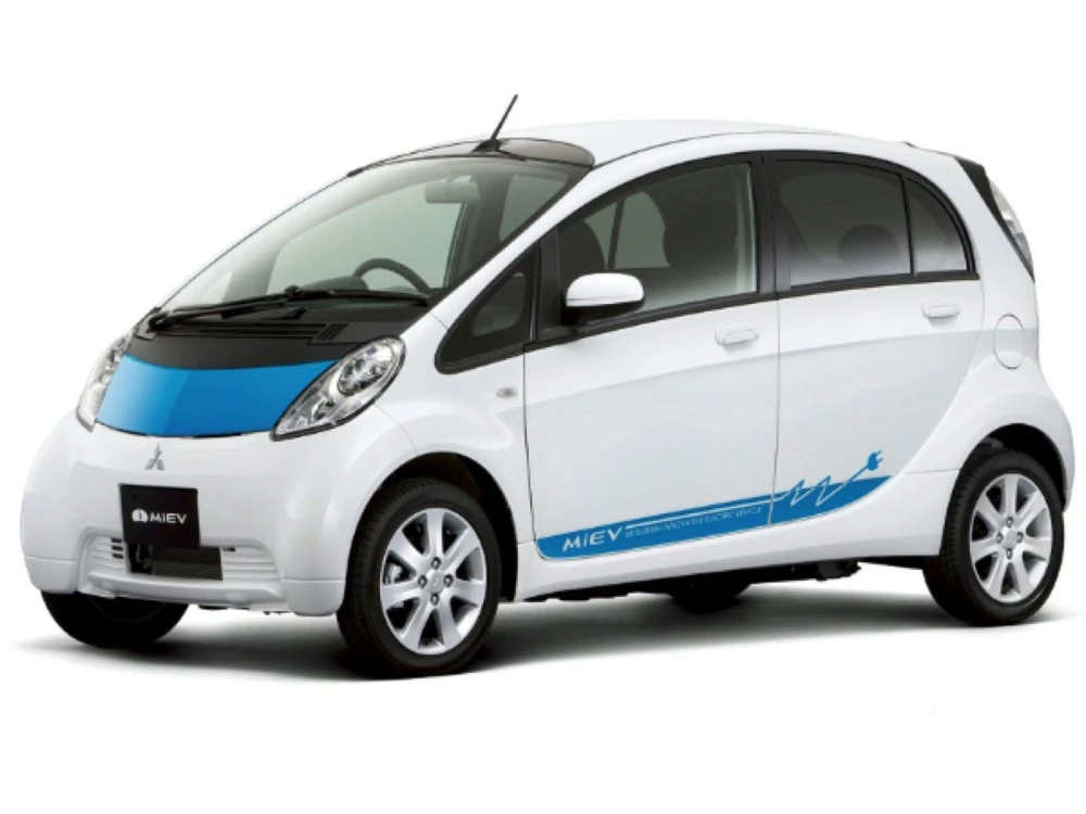 Mitsubishi i-MiEV hatchback