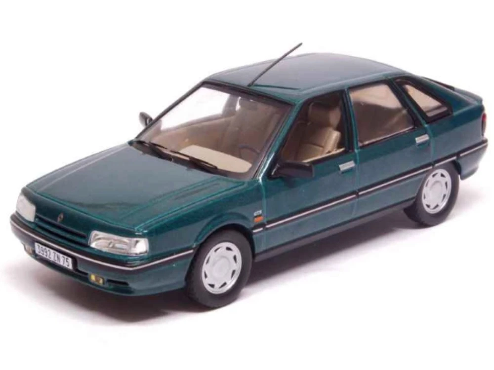 Renault 21 hatchback