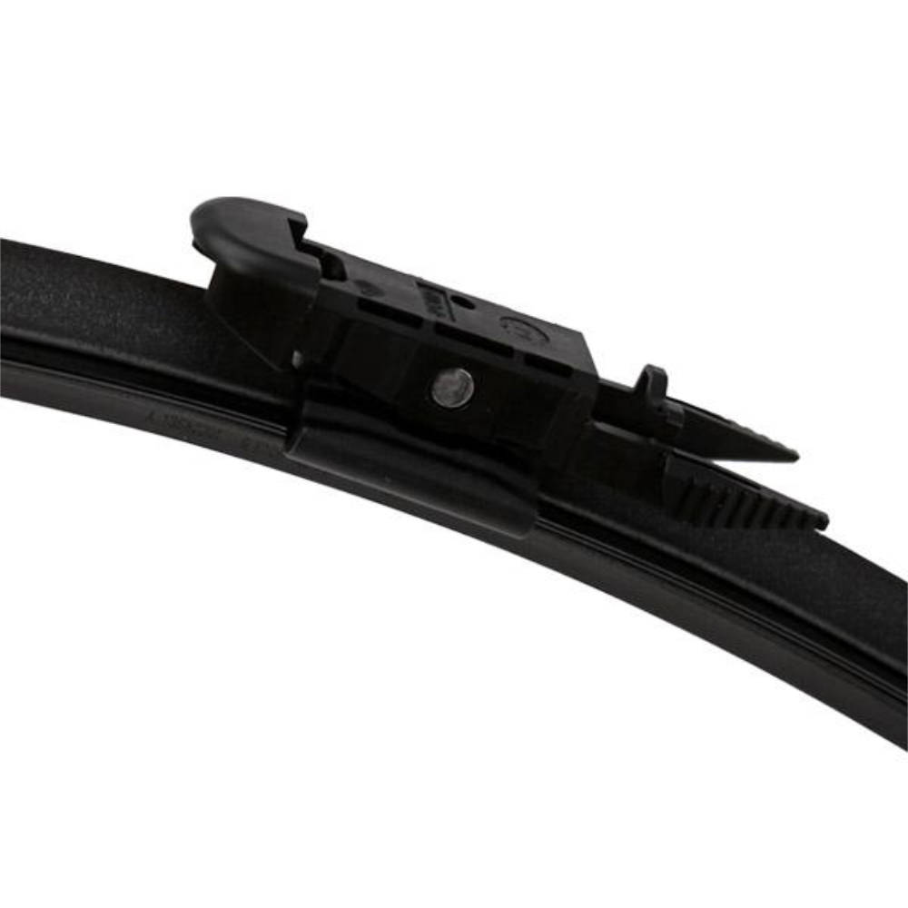 Безкаркасні двірники VALEO Silencio Flat на Lancia Ypsilon 2 846 from 05.2011 push button wiper arm, rear wiper 270 mm