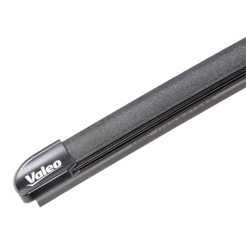 Безкаркасні двірники VALEO Silencio Flat на Mercedes EQB X243