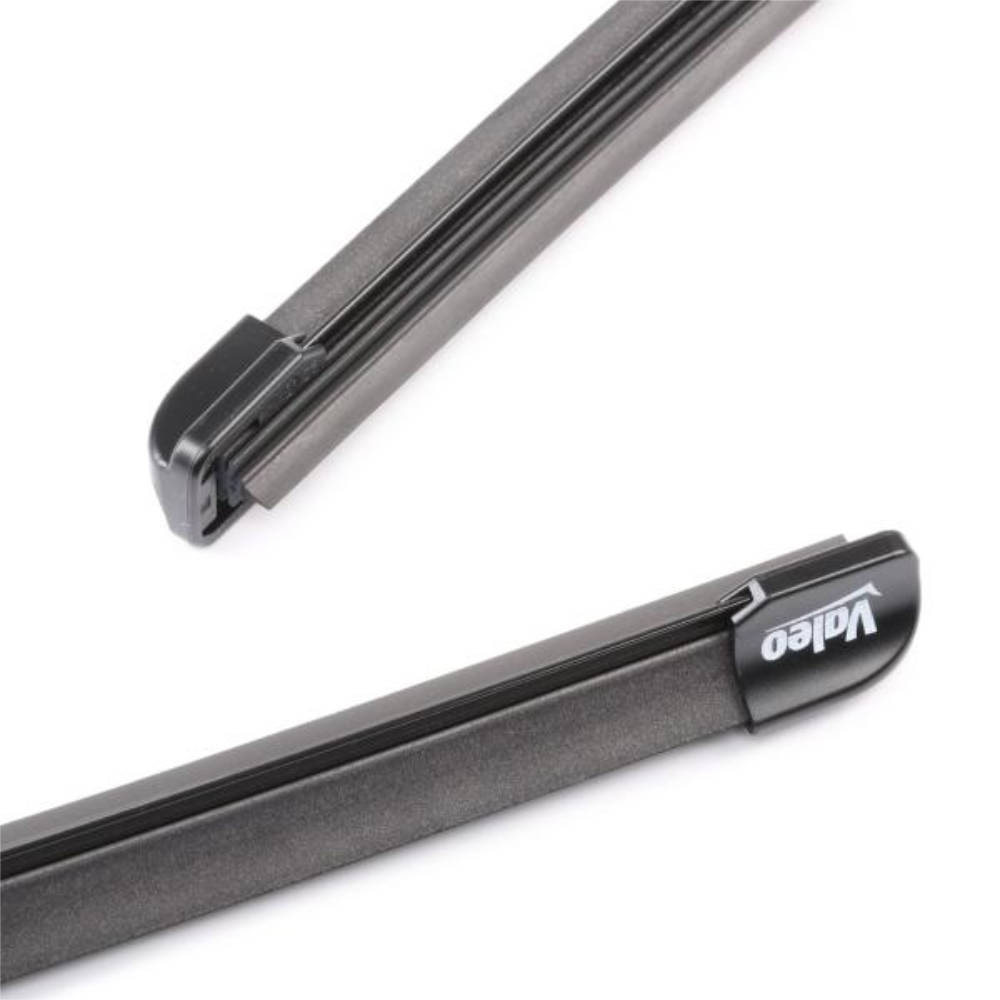 Безкаркасні двірники VALEO Silencio Flat на Renault Captur 1 J5 facelift 03.2016-10.2019 original wiper arm