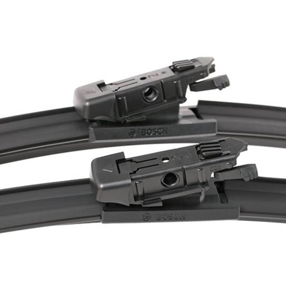 Бескаркасные дворники BOSCH AeroTwin на Mercedes CLA class 1 X117 shooting brake 01.2013-07.2015 pinch tab wiper arm