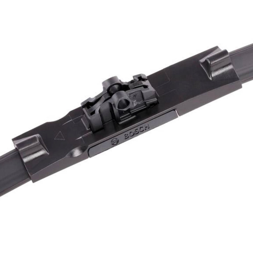 Бескаркасные дворники BOSCH AeroTwin Plus на Volkswagen Jetta 5 A5 1K1 10.2003-10.2005 side pin wiper arm