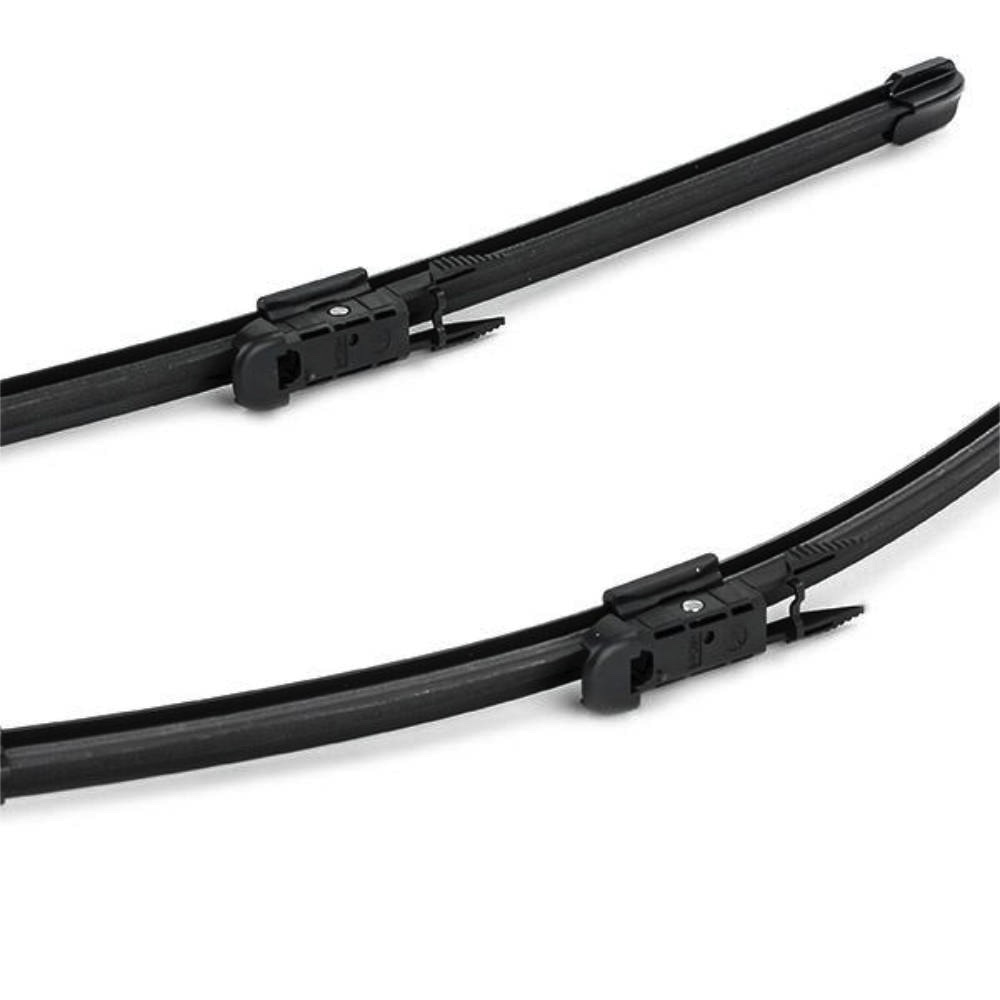 Безкаркасні двірники VALEO Silencio Flat на Hyundai i20 3 BC3, BI3